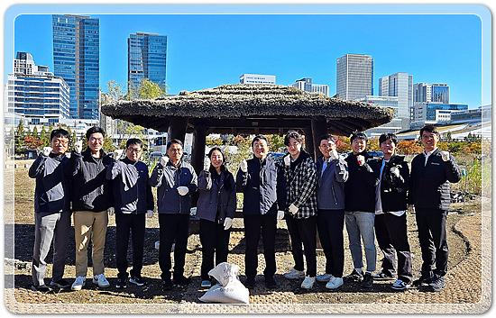 청보리_나눔작물_파종_단체사진.jpg 이미지