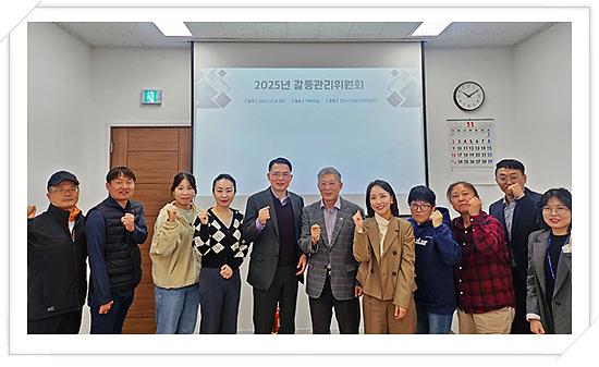 단체사진.jpg 이미지