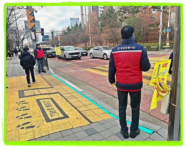교통캠페인_활동사진5.jpg 이미지